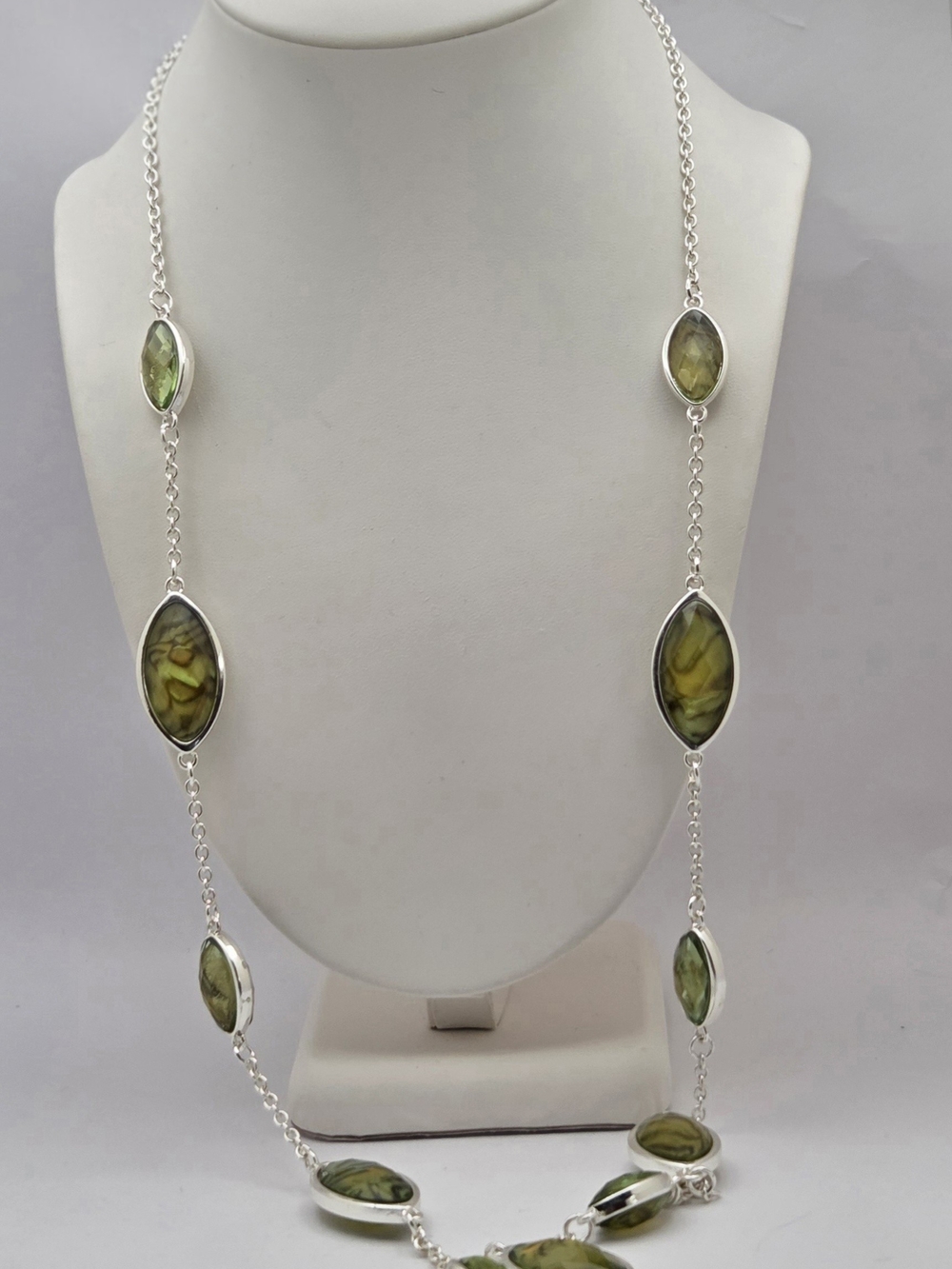 SWAROVSKI Silver Olive Green Swirl Marquise Station Necklace 34"